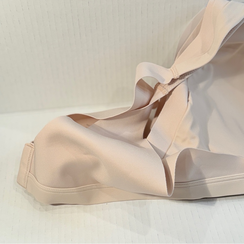 🆕 Warners No Side Effects Underarm and Back-Smoothing Wireless XXL Nude 🆕 - Picture 8 of 16